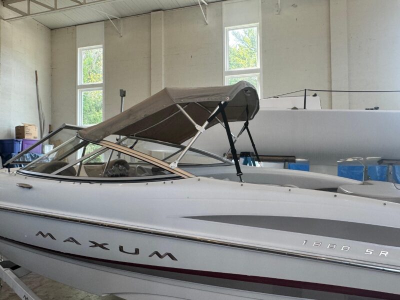 2002 Maxum 1800 SR