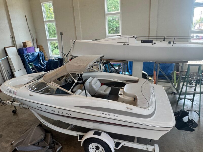 2002 Maxum 1800 SR