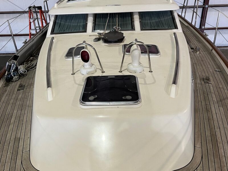 2003 Fantasi 44 Pilot House