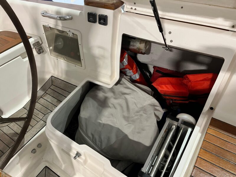 2003 Fantasi 44 Pilot House