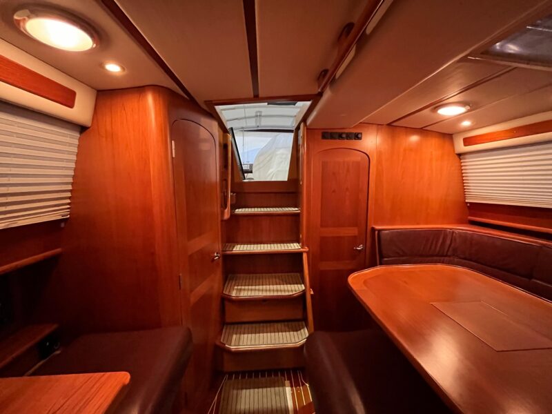 2003 Fantasi 44 Pilot House