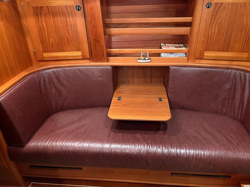 2003 Fantasi 44 Pilot House