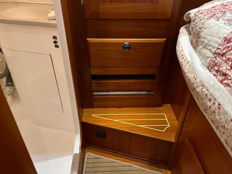 2003 Fantasi 44 Pilot House