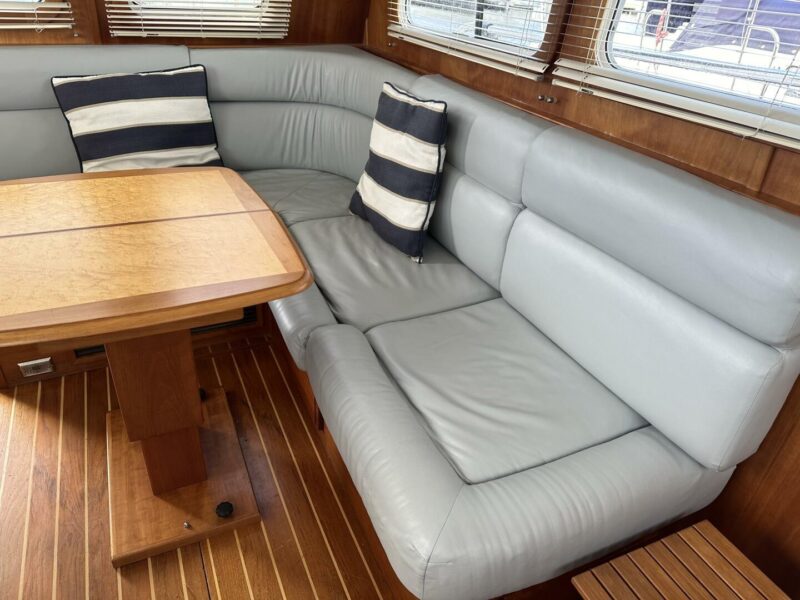 2003 Sabre 36 Express