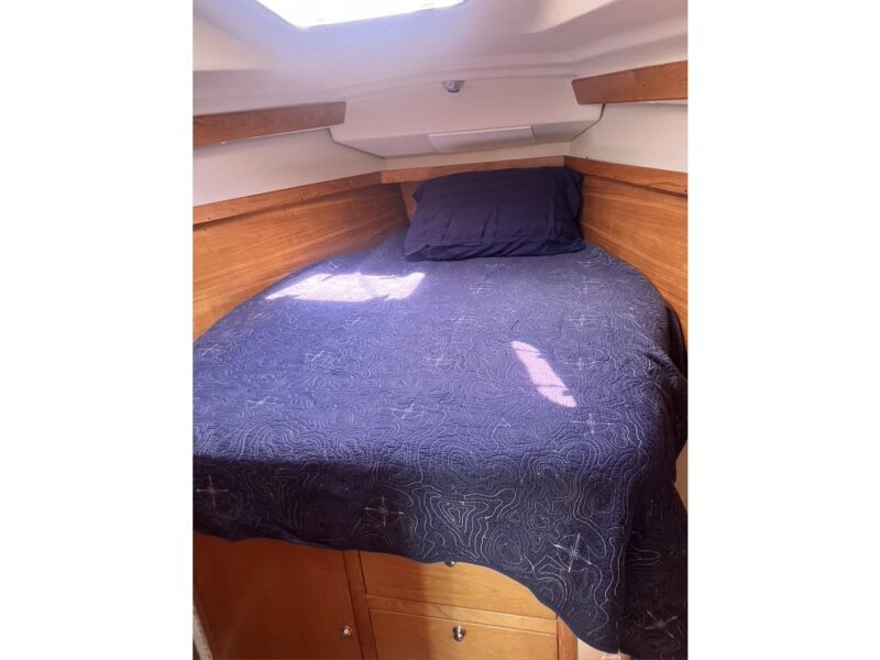 2004 Catalina 350