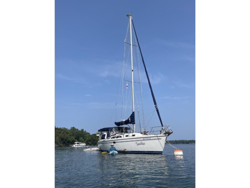 2004 Catalina 350