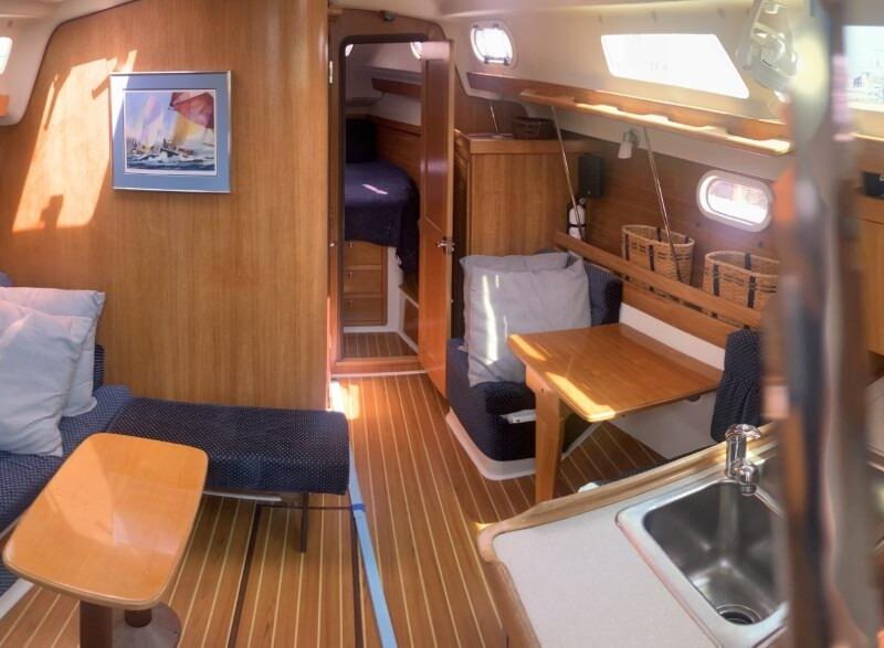 2004 Catalina 350