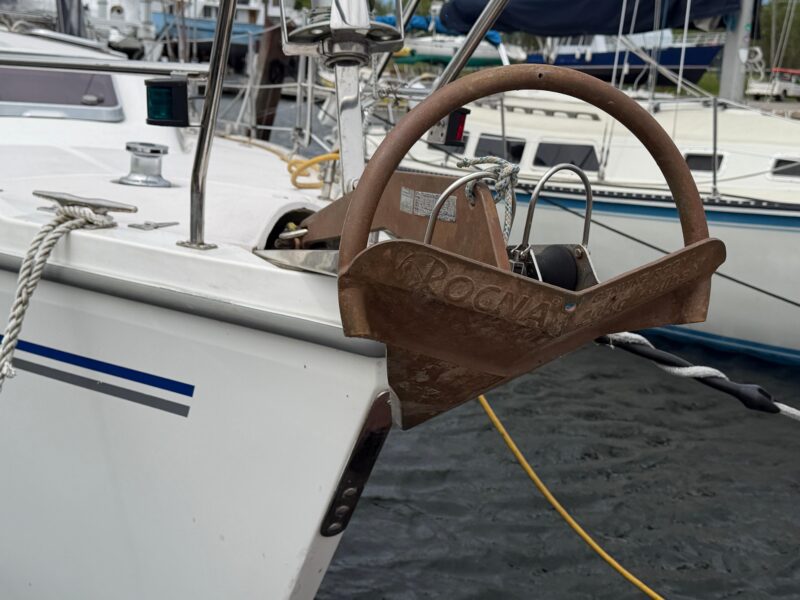 2004 Catalina 350