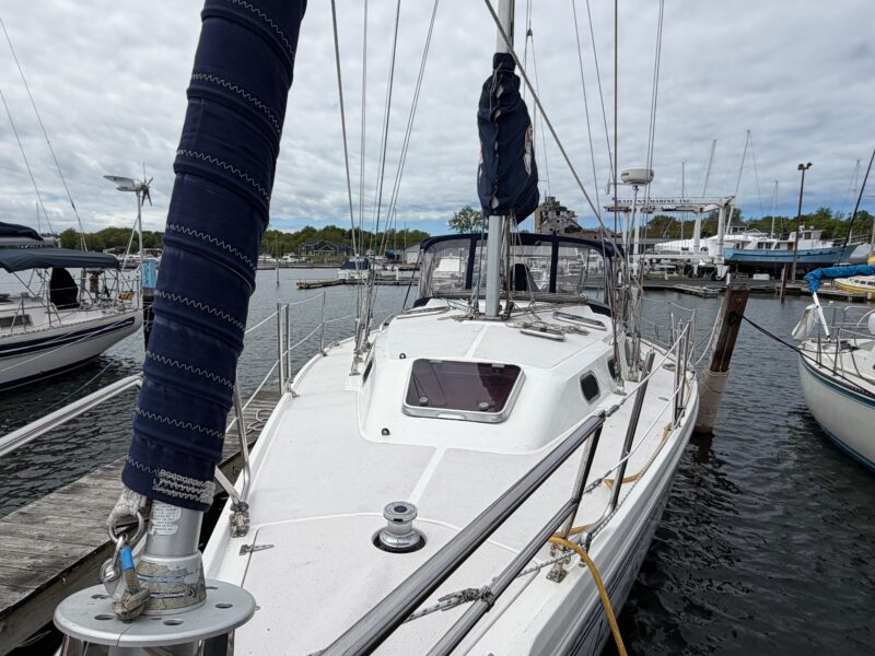 2004 Catalina 350