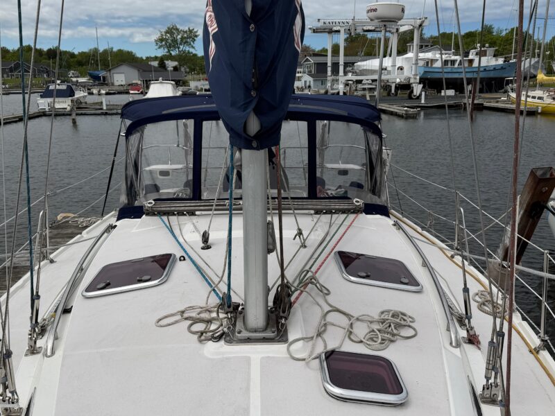 2004 Catalina 350