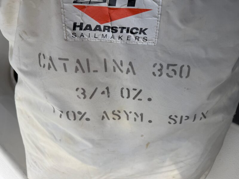 2004 Catalina 350