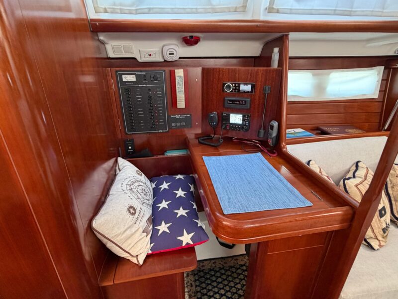 2006 Beneteau 423