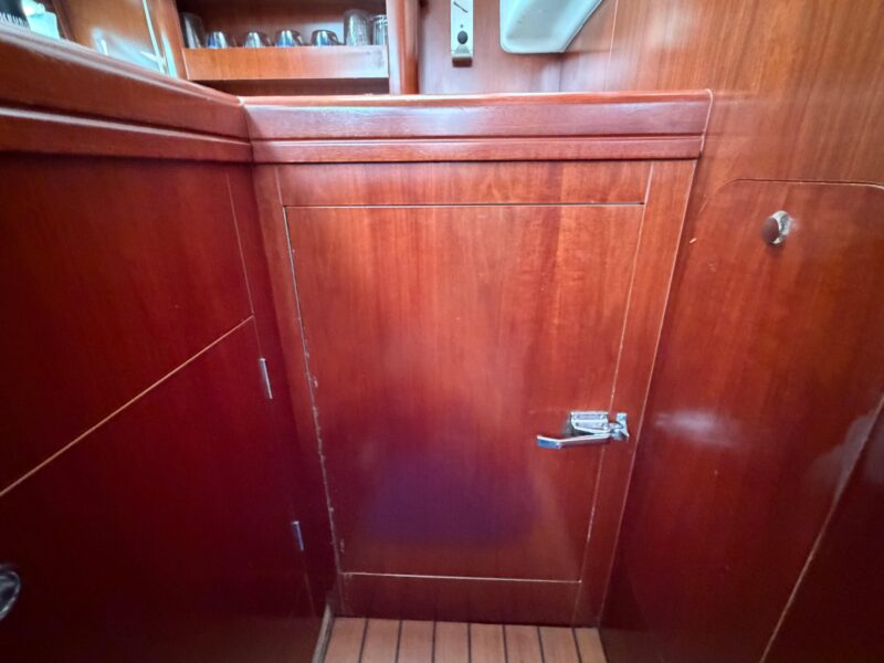 2006 Beneteau 423