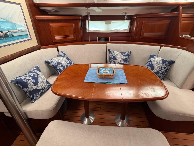 2006 Beneteau 423