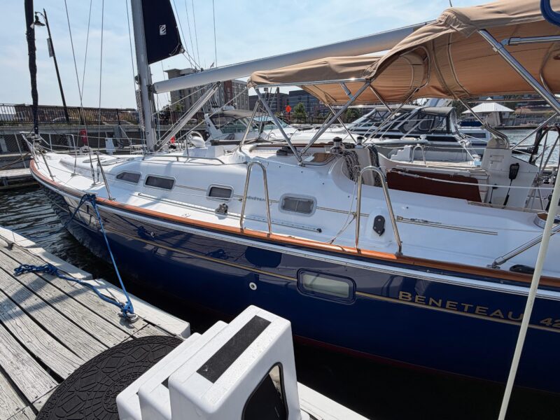2006 Beneteau 423