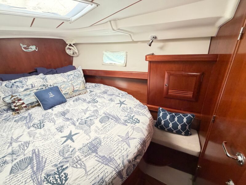 2006 Beneteau 423