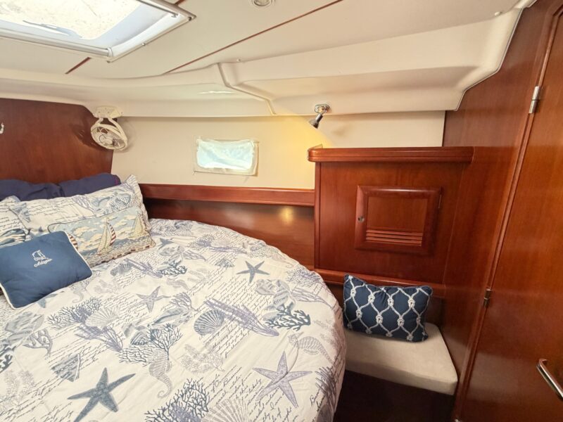 2006 Beneteau 423