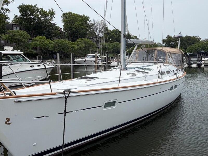 2007 Beneteau 423