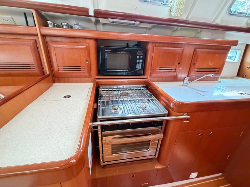 2007 Beneteau 423