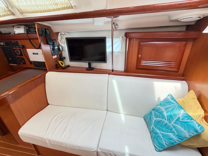 2007 Beneteau 423