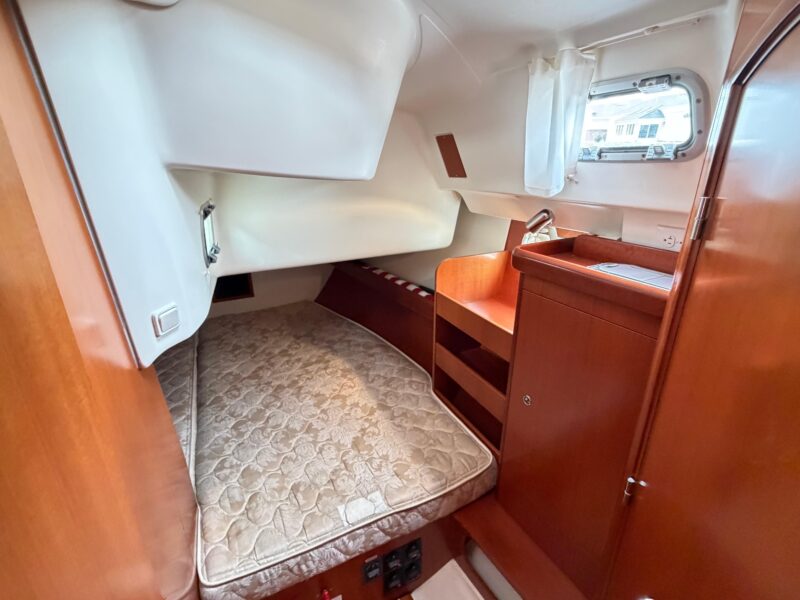 2007 Beneteau 423