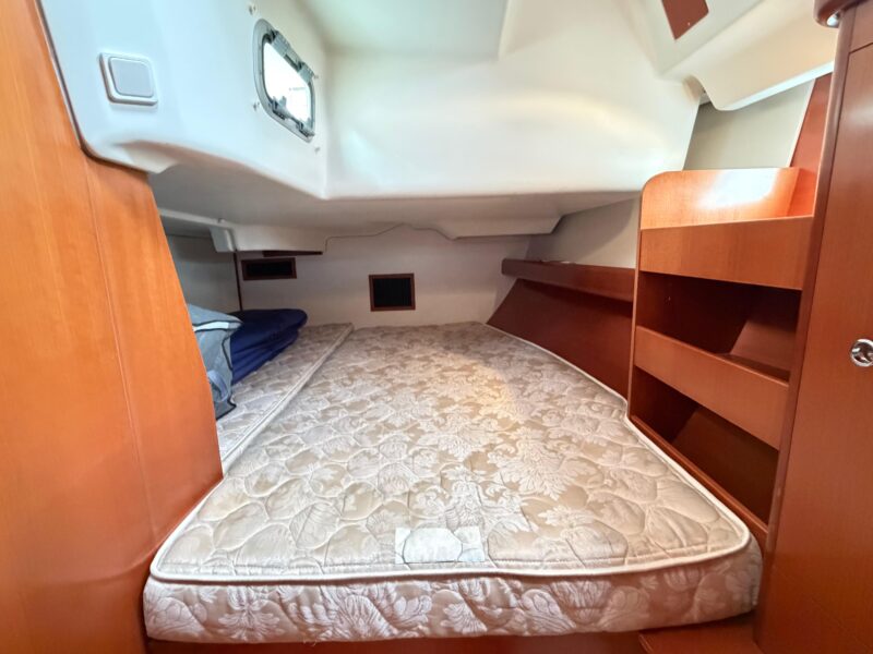 2007 Beneteau 423