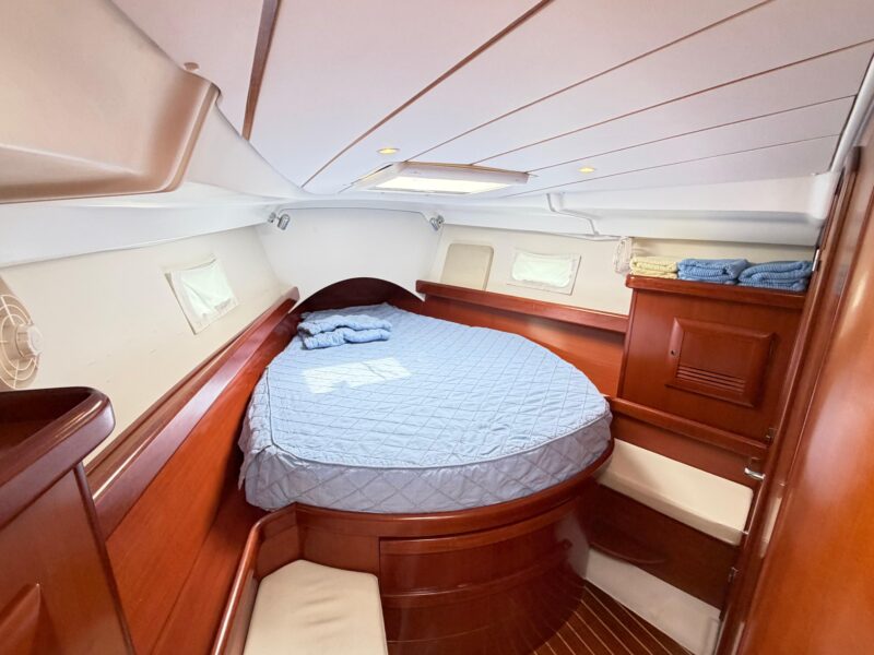 2007 Beneteau 423