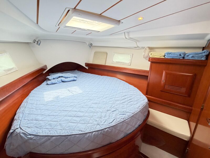 2007 Beneteau 423