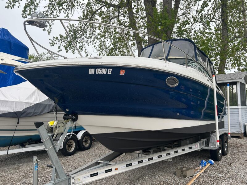 2010 Crownline 260 CR
