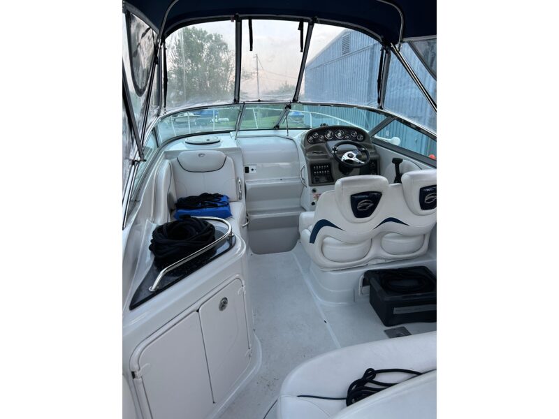 2010 Crownline 260 CR