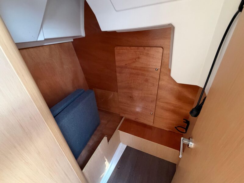 2017 Beneteau Oceanis 38