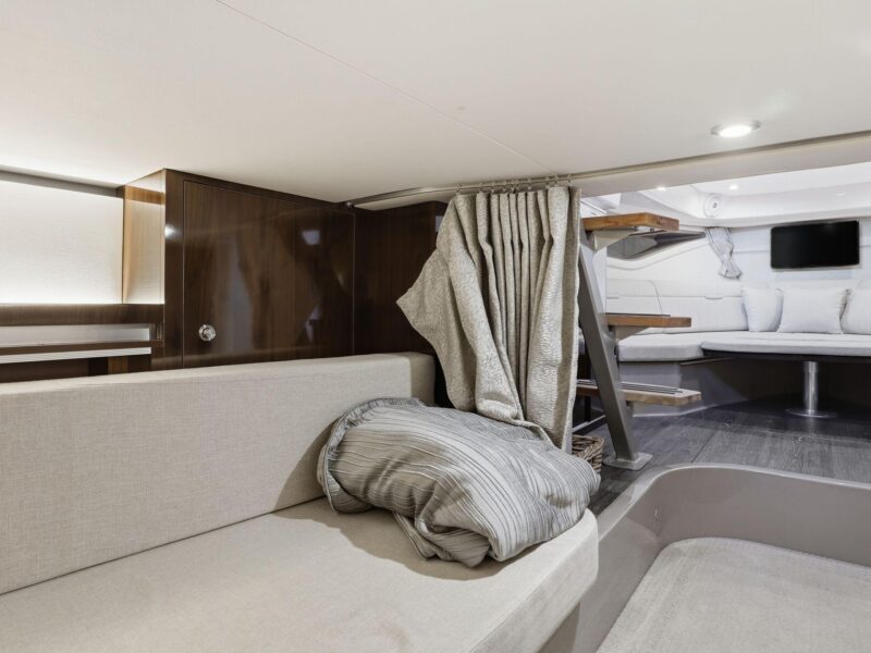 2019 Sea Ray Sundancer 320