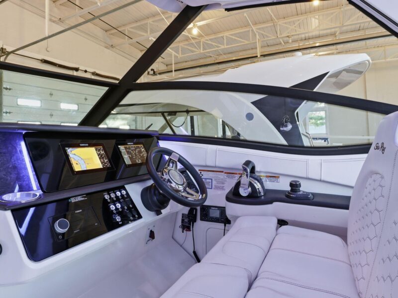 2019 Sea Ray Sundancer 320