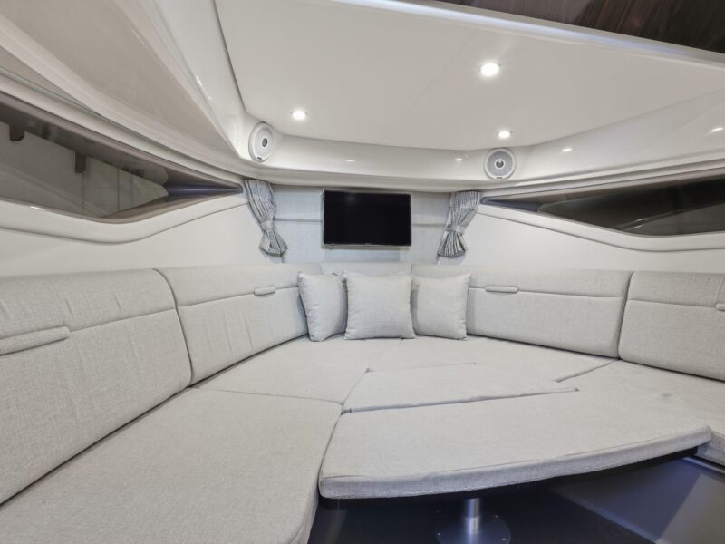 2019 Sea Ray Sundancer 320