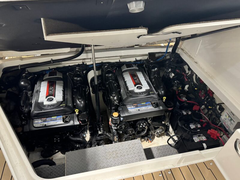 2019 Sea Ray Sundancer 320