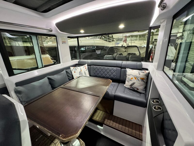 2020 Axopar 37 XC Cross Cabin