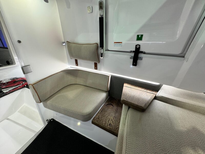 2020 Axopar 37 XC Cross Cabin