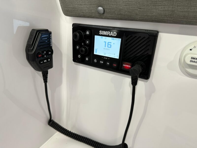 2020 Axopar 37 XC Cross Cabin
