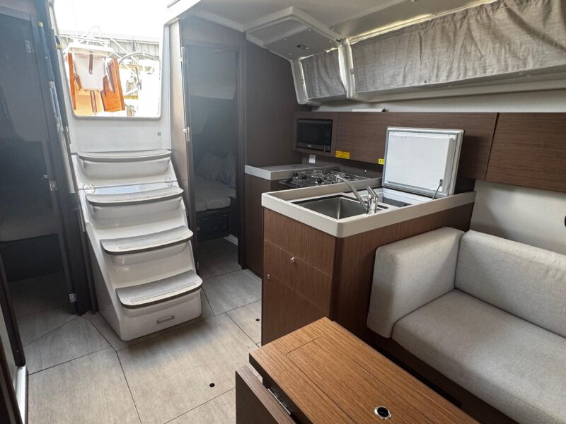 2023 Beneteau Oceanis 38.1