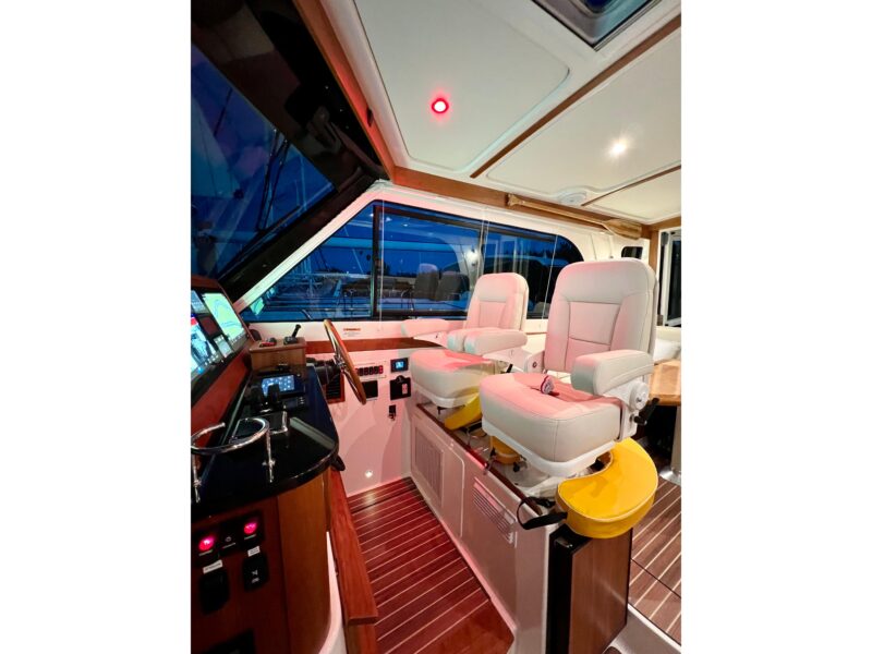 2024 Back Cove 372