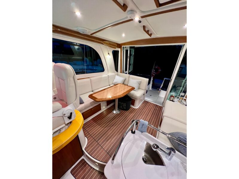 2024 Back Cove 372