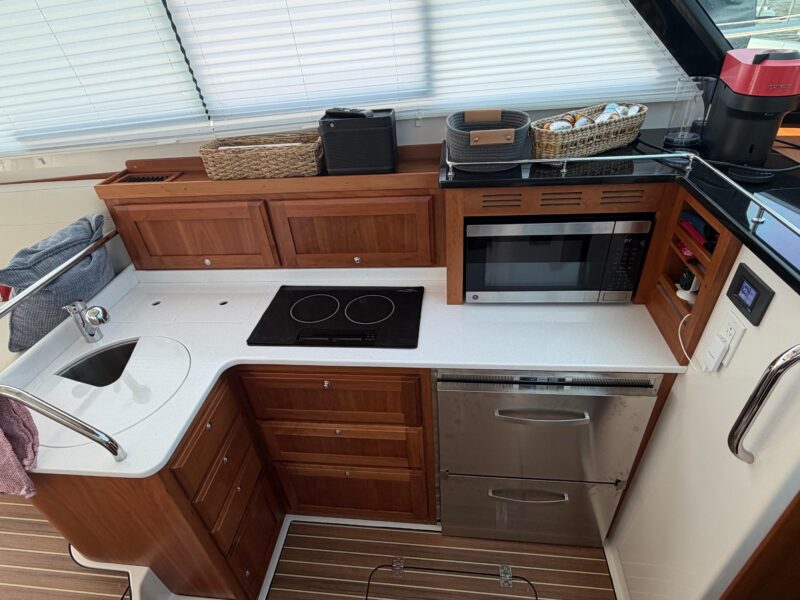 2024 Back Cove 372