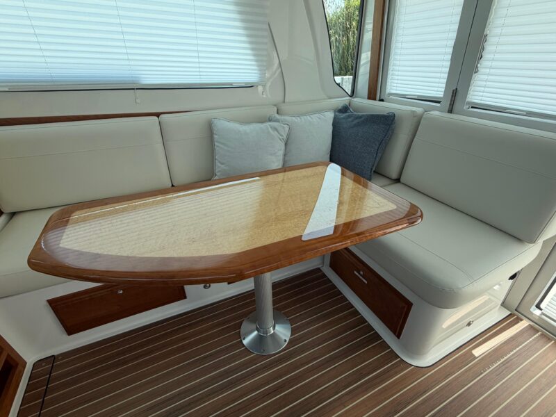 2024 Back Cove 372