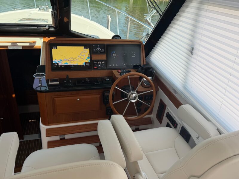 2024 Back Cove 372