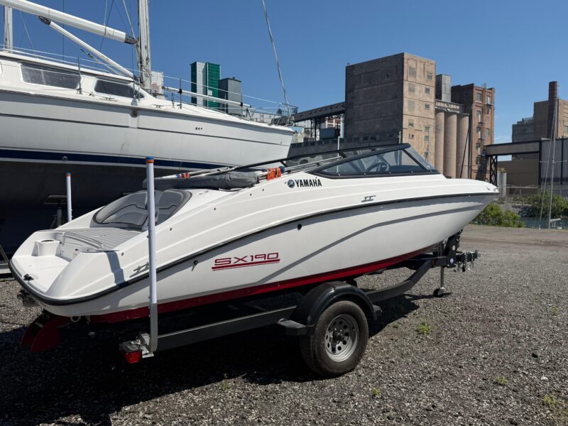 2024 Yamaha Boats SX190