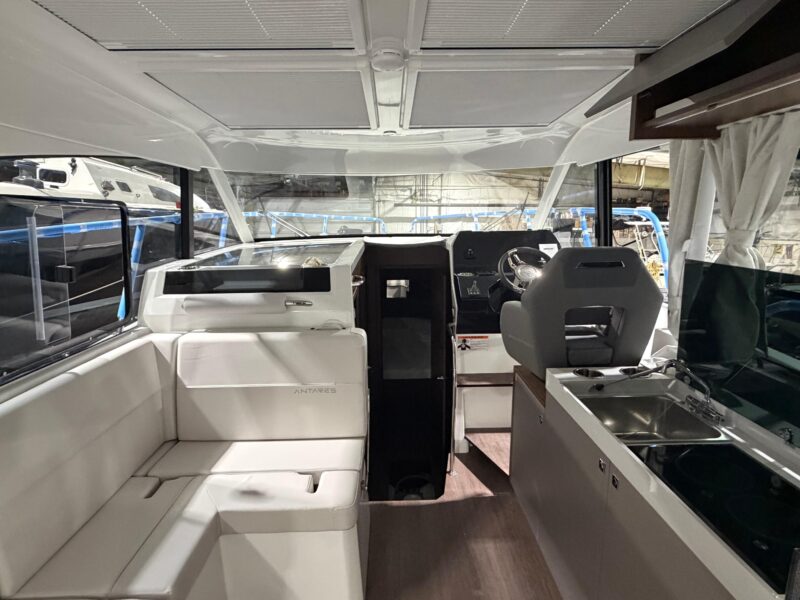 2026 Beneteau Antares 11 Coupe