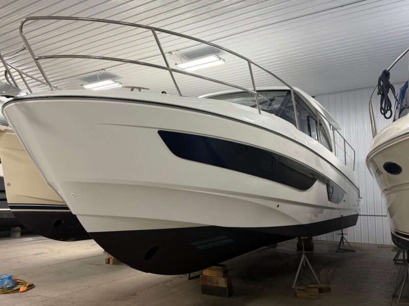 2026 Beneteau Antares 11 Coupe