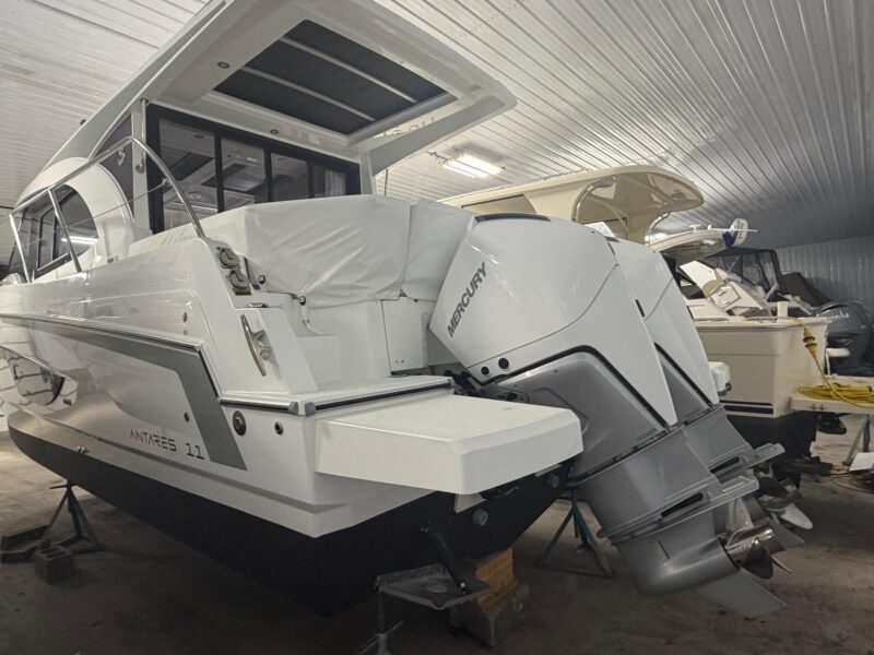 2026 Beneteau Antares 11 Coupe