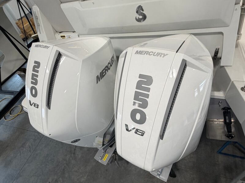 2026 Beneteau Antares 9