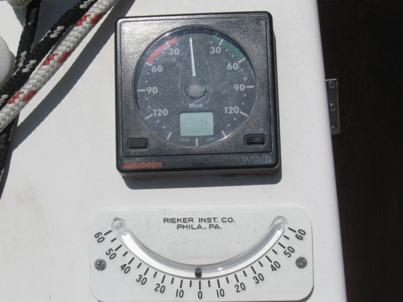1995 Hunter 35.5